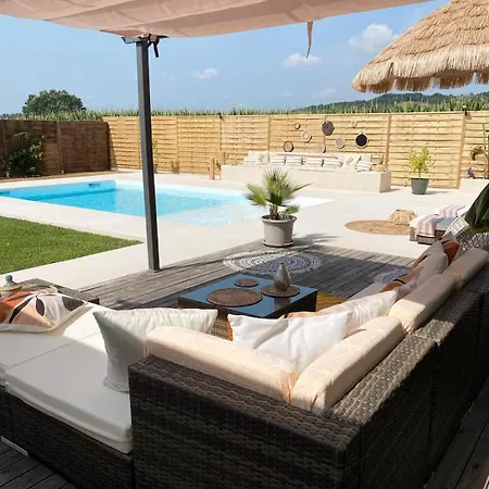 Loft Romantique Avec Privatif 4* Charmes-sur-l'Herbasse