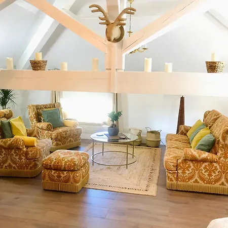 Loft Romantique Avec Privatif Bed & Breakfast 4*